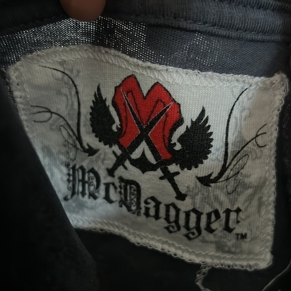 McDagger Men’s All Over Snake Design T-shirt Distressed Detail size Medium - Picture 5 of 9